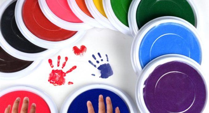 6 Pcs Hand Ink Pad Stamp Pad Washable Finger Palm Ink Colorful Graffiti Ink Pad for Children Kids (Random Color)