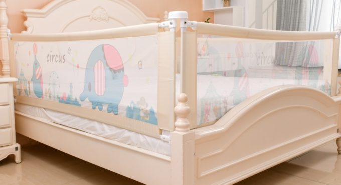Baby bed rail safety protection barrier fencing crib playpen bed children playpen bed home guardrail foldable protective barrier