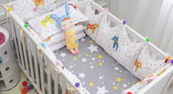 Cozy Baby Crib Bedding Complete Set Fairy Tales Style Cotton Baby Cot Linens Kit Include Crown Bumpers Bed Sheet Quilt Pillow