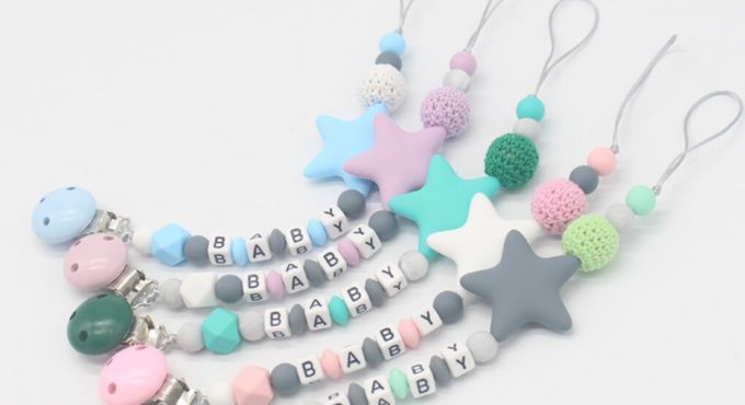 1PC Silicone Personalised Name Baby Pacifier Clips Crochet Beads Silicone Crown Pacifier Chain Holder Baby Shower Gift
